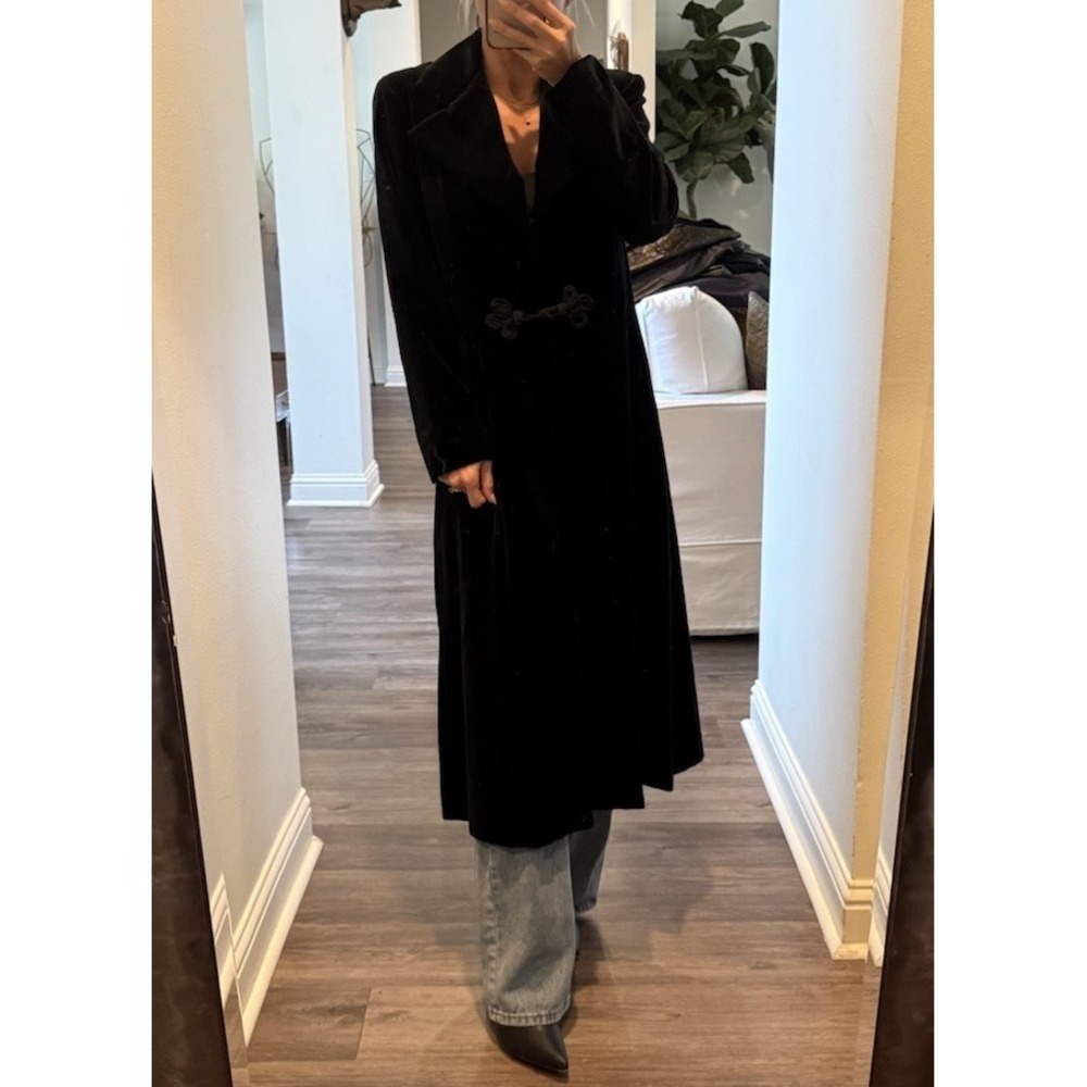 JS Signature Long Black Velvet Midi Coat Jacket Opera Frog Closure Whimsigoth